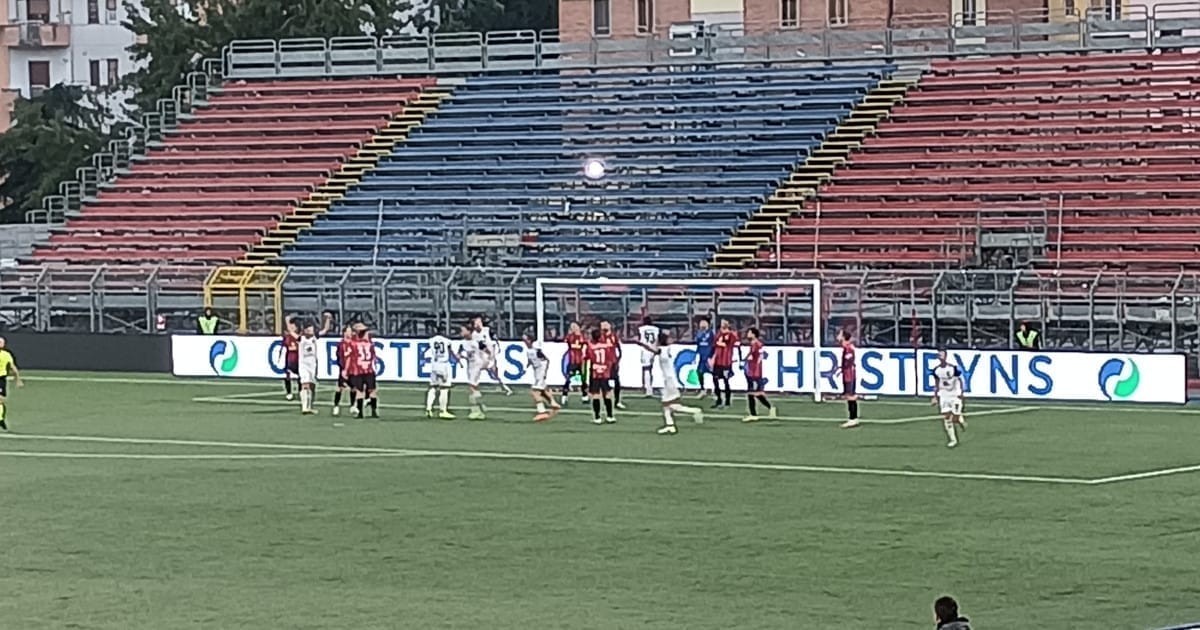 Sorrento Casertana 1 - 1 il pareggio con il gol di Proia