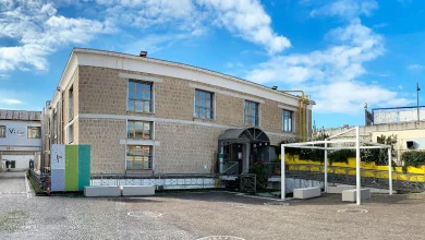 edificio scolastico universitario